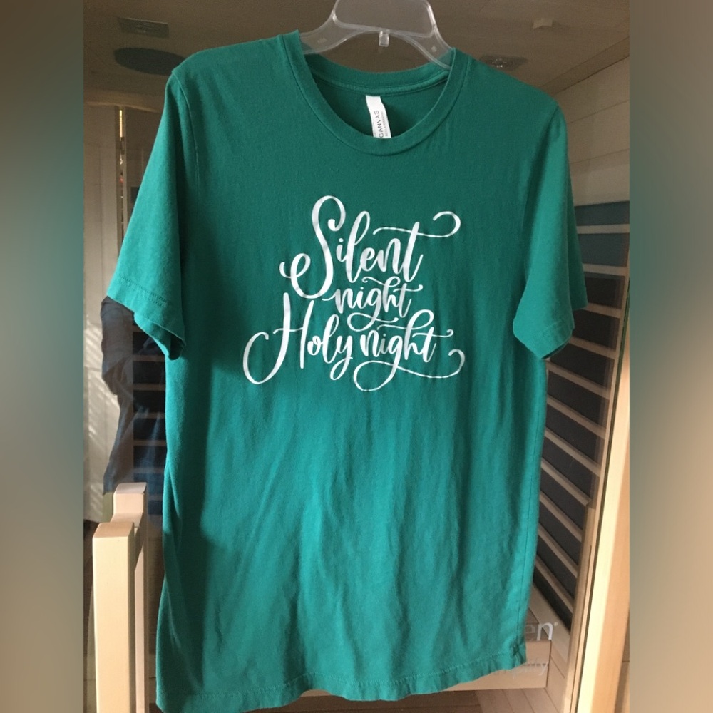 Bella Canvas ‘Silent Night Holy Night’ short sleeve tee emerald green size L